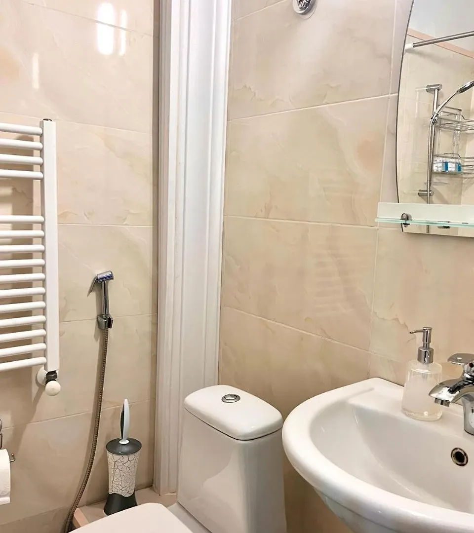 Tbil Inn Hotel Тбилиси